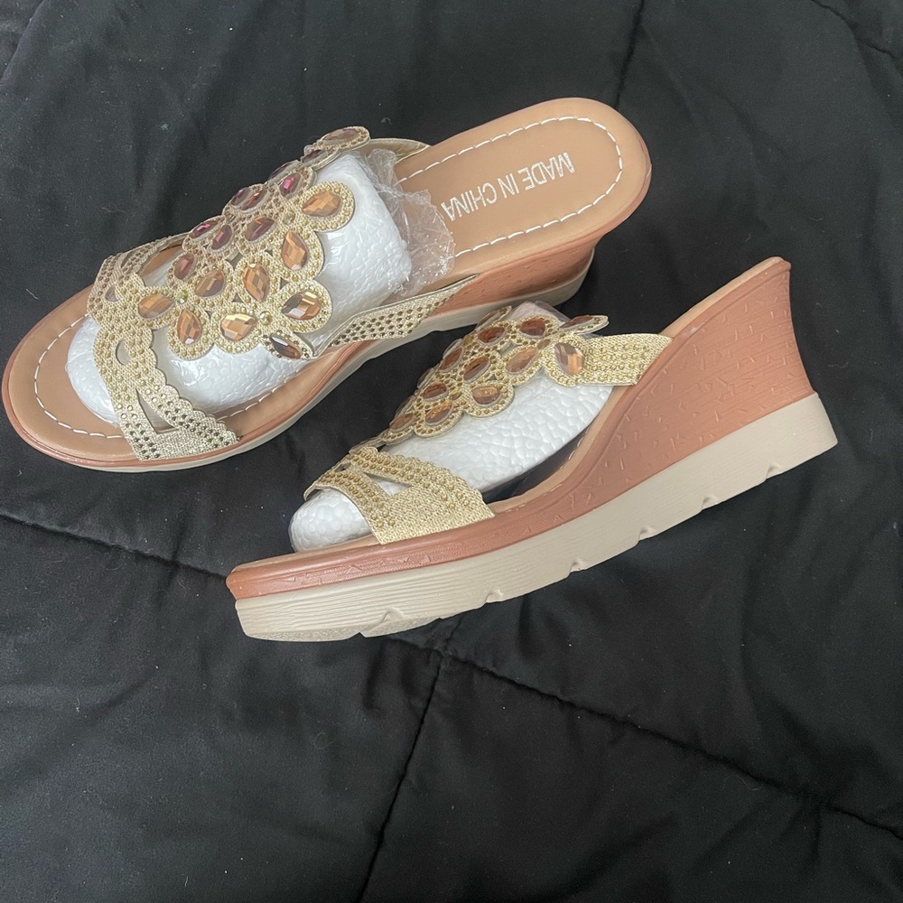 Chic Gold and Tan Wedges with Metallic Accents